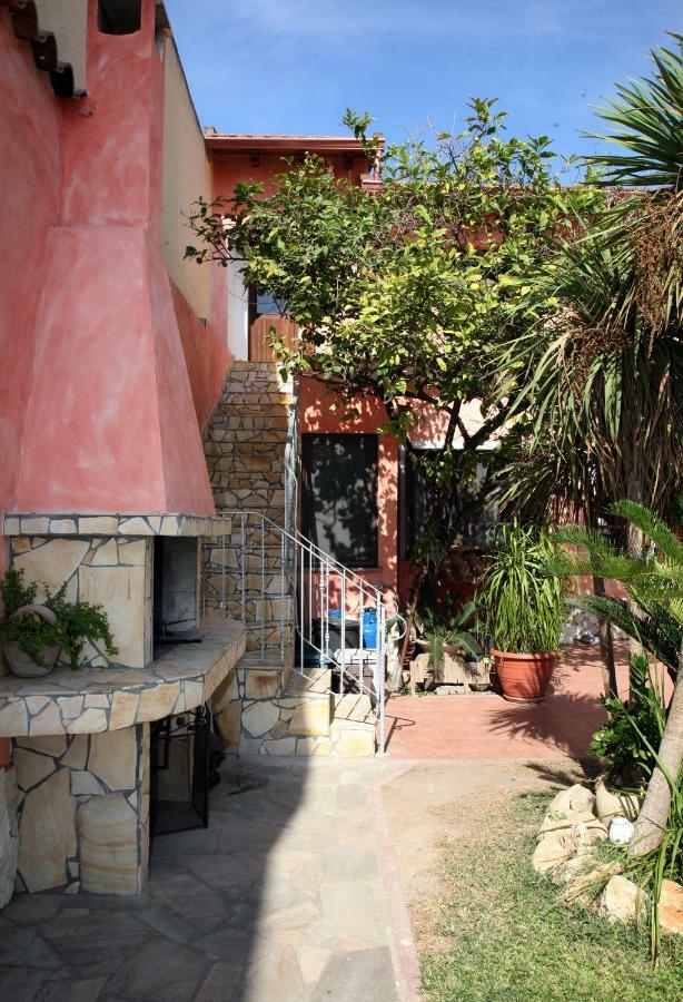 L'Isola Felice Apartment 몬세라토 외부 사진